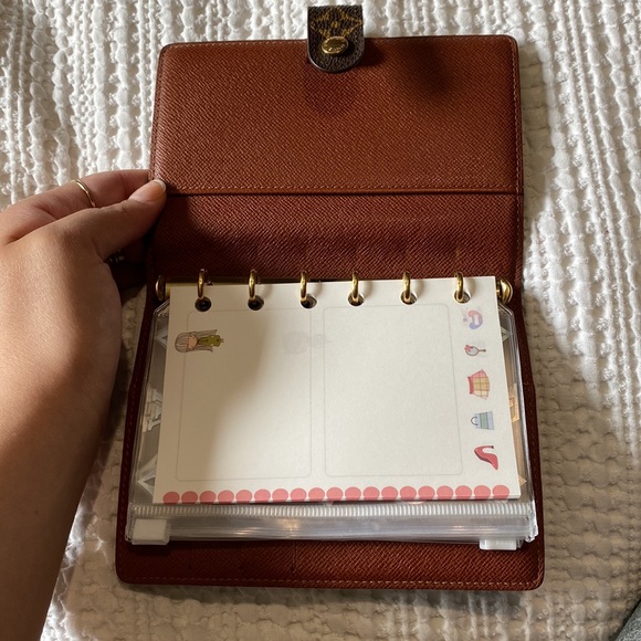 Louis Vuitton Agenda Pm. With extra bits for free included. - Picture 15 of 17